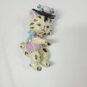 Vintage Lefton Hand Painted Porcelain Kitty Cat Figurine Shelf Sitter Kitschy